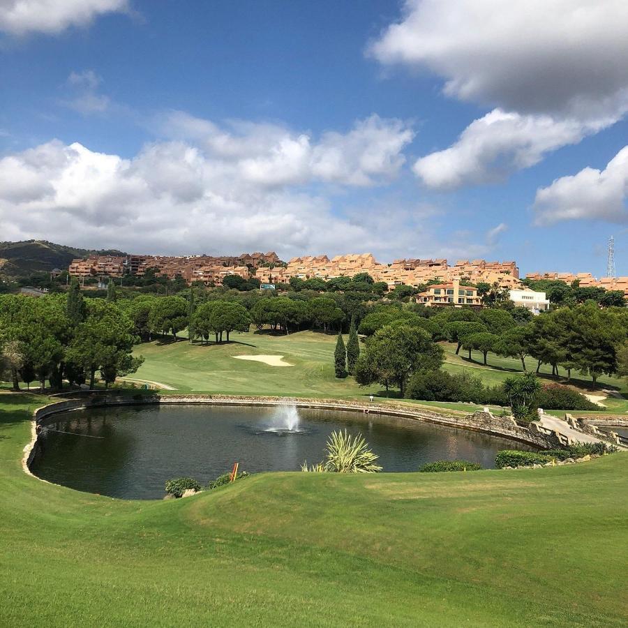 Ample Luxury Apart Fancy Marbella Golf & Padel Exterior foto