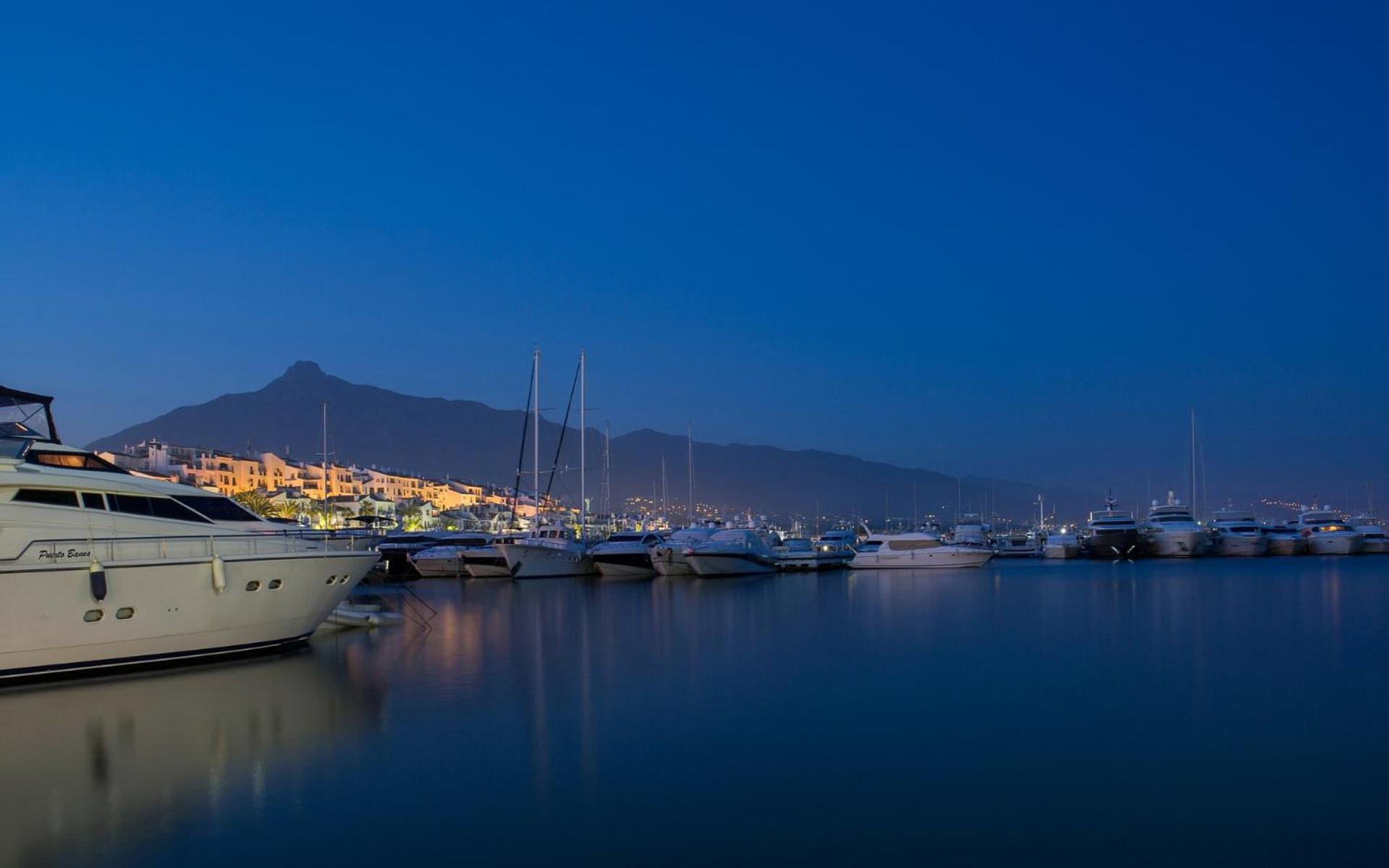 Ample Luxury Apart Fancy Marbella Golf & Padel Exterior foto