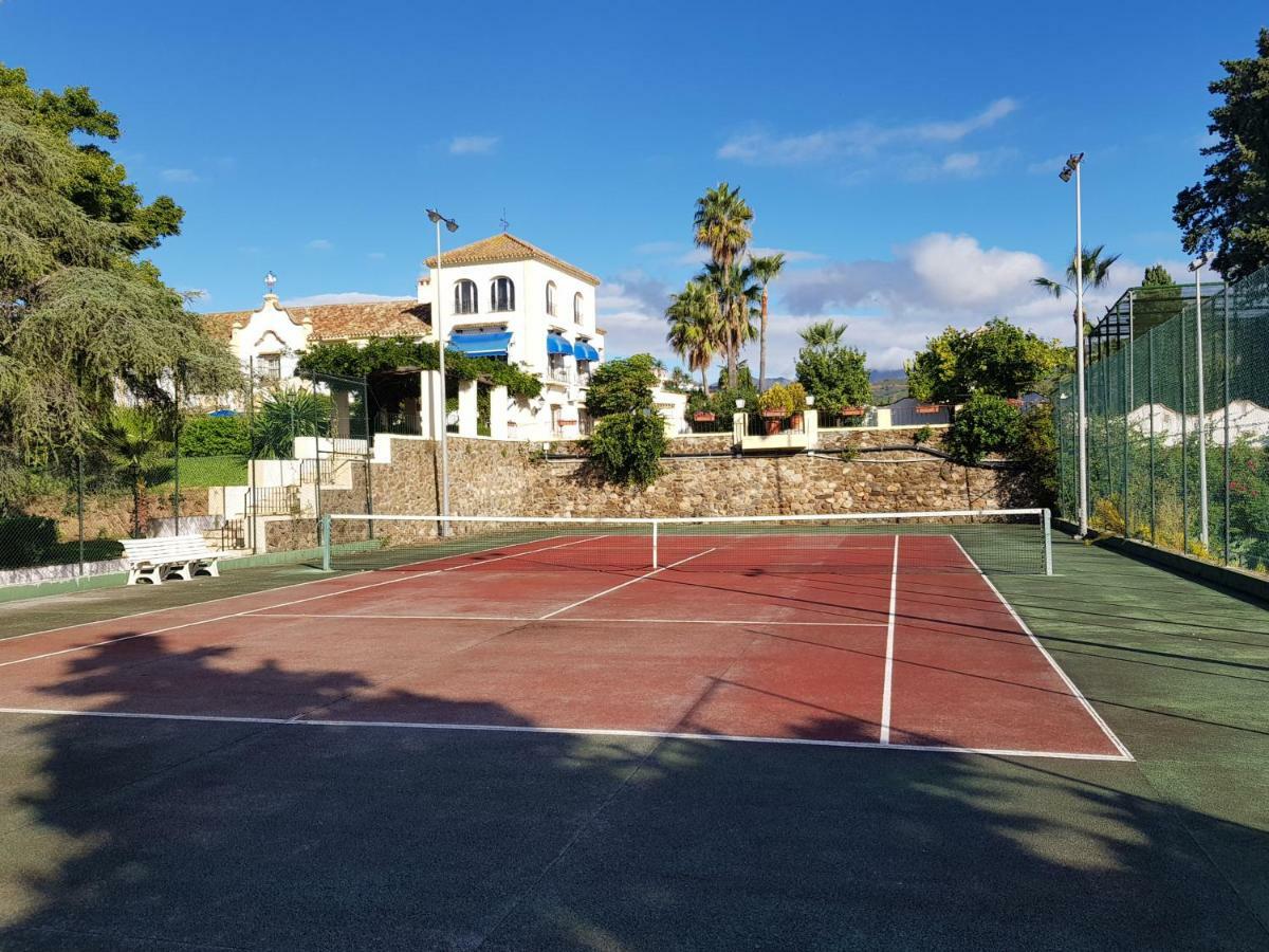 Ample Luxury Apart Fancy Marbella Golf & Padel Exterior foto